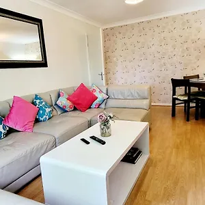 https://dwg-apartments.hotelsin-nottingham.com